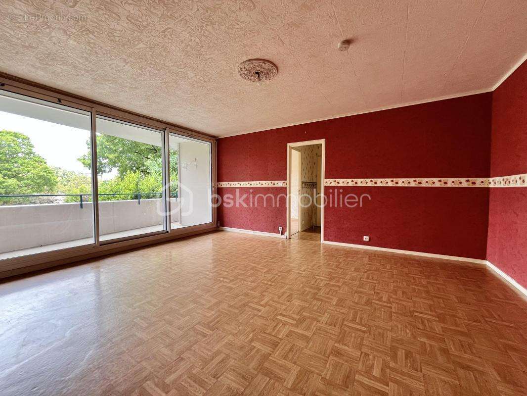Appartement à QUETIGNY