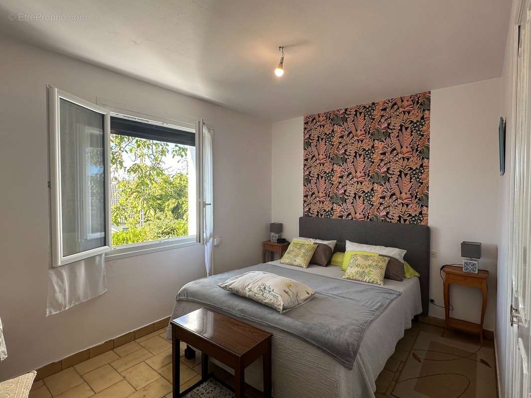 Maison à MONTGIVRAY