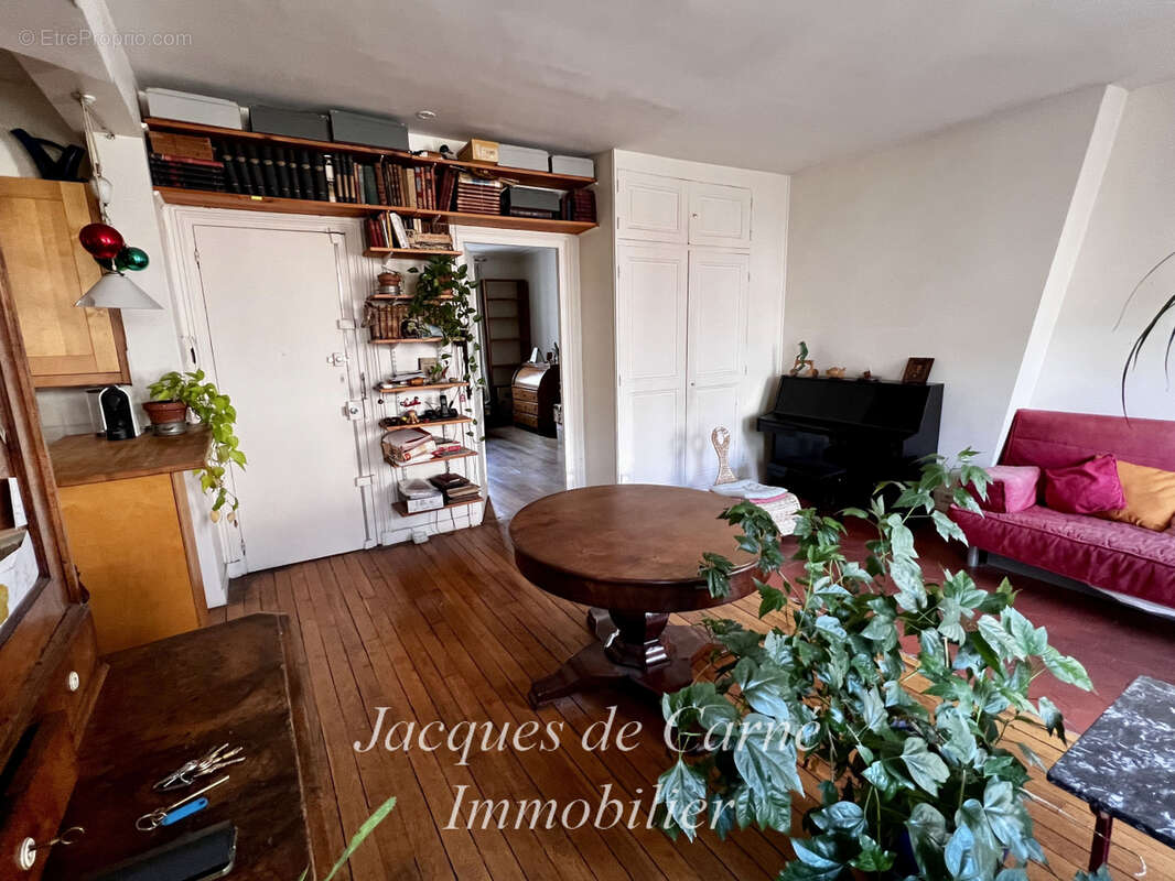 Appartement à PARIS-12E