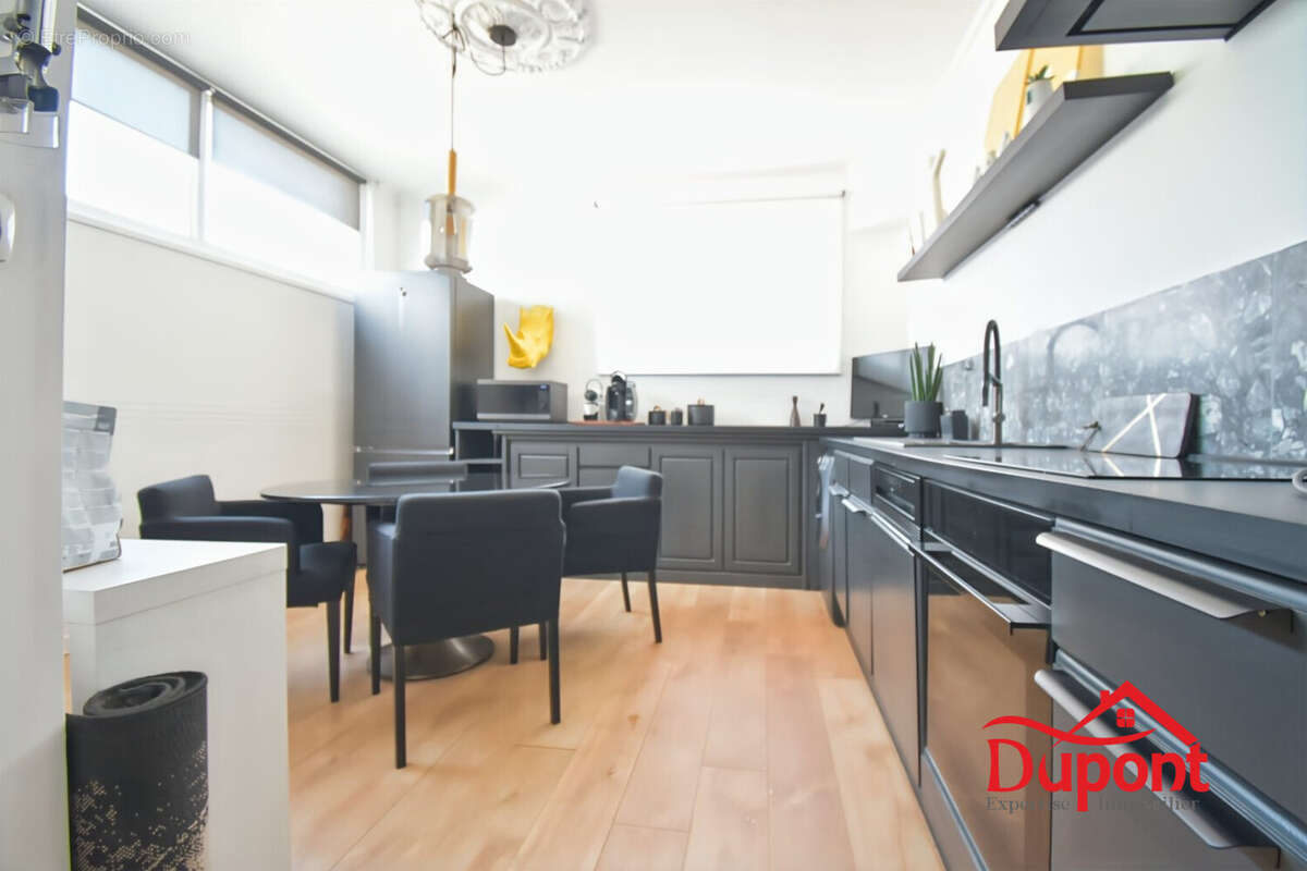 Maison 240 m² à Valenciennes  - photo 5