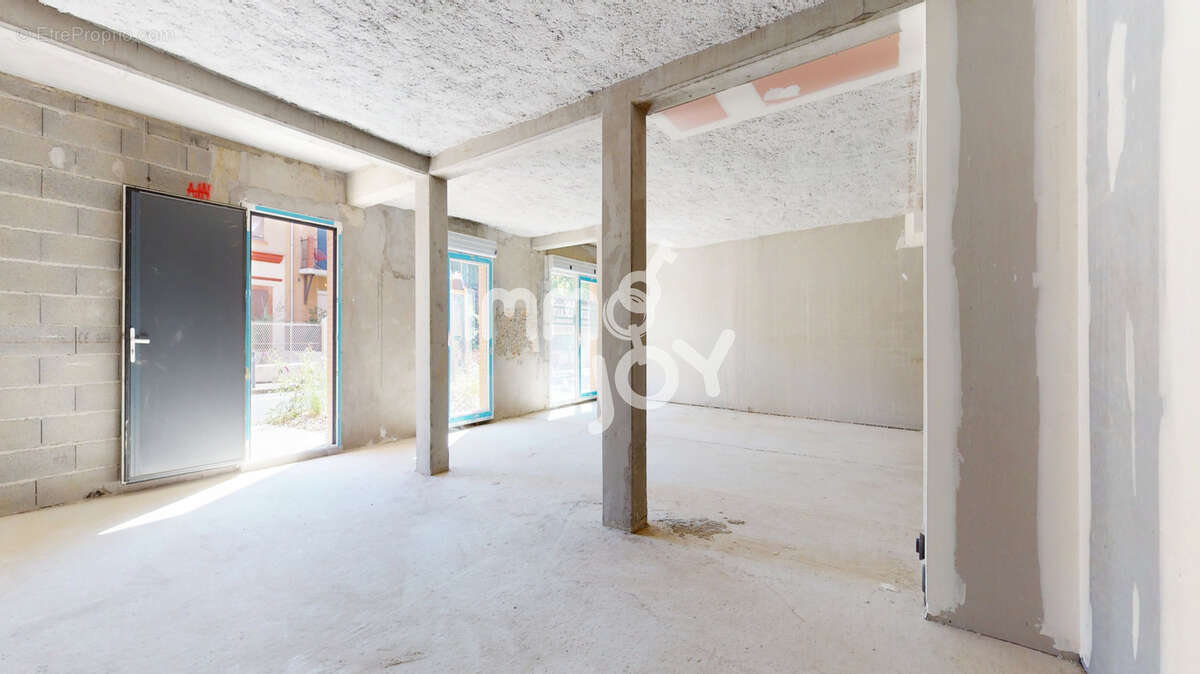 Local professionnel neuf 70 m2 - plateau a amenager - toulouse - photo 6