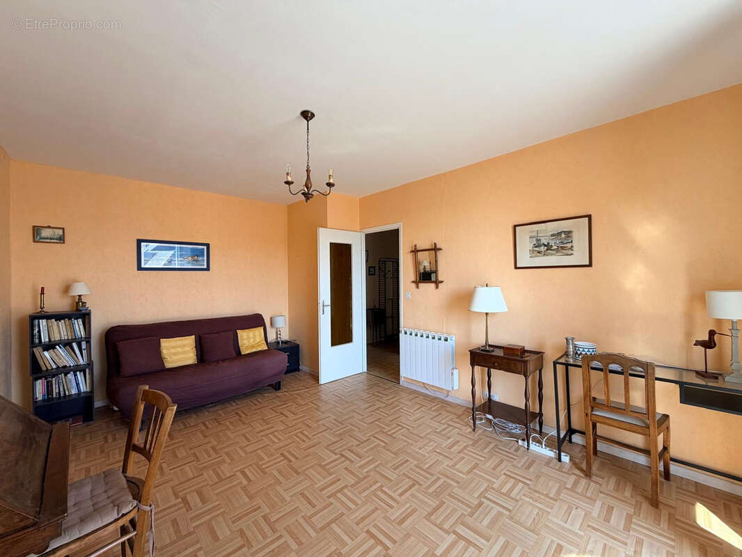 SAINT CAST LE GUILDO - Appartement de type 2 au cœur de la station balnéaire - photo 2
