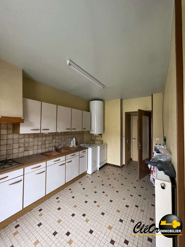 Maison 112 m² à La Chapelle-Naude  - photo 3
