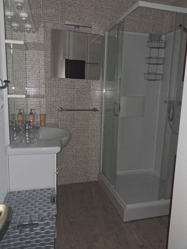 Appartement 80 m² traversant et lumineux – Centre-ville de Castelnaudary - photo 6