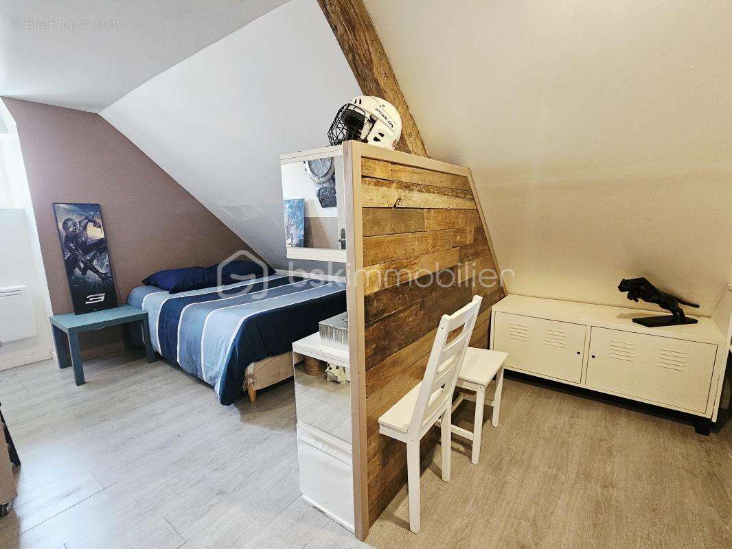 Maison à COULOMMIERS