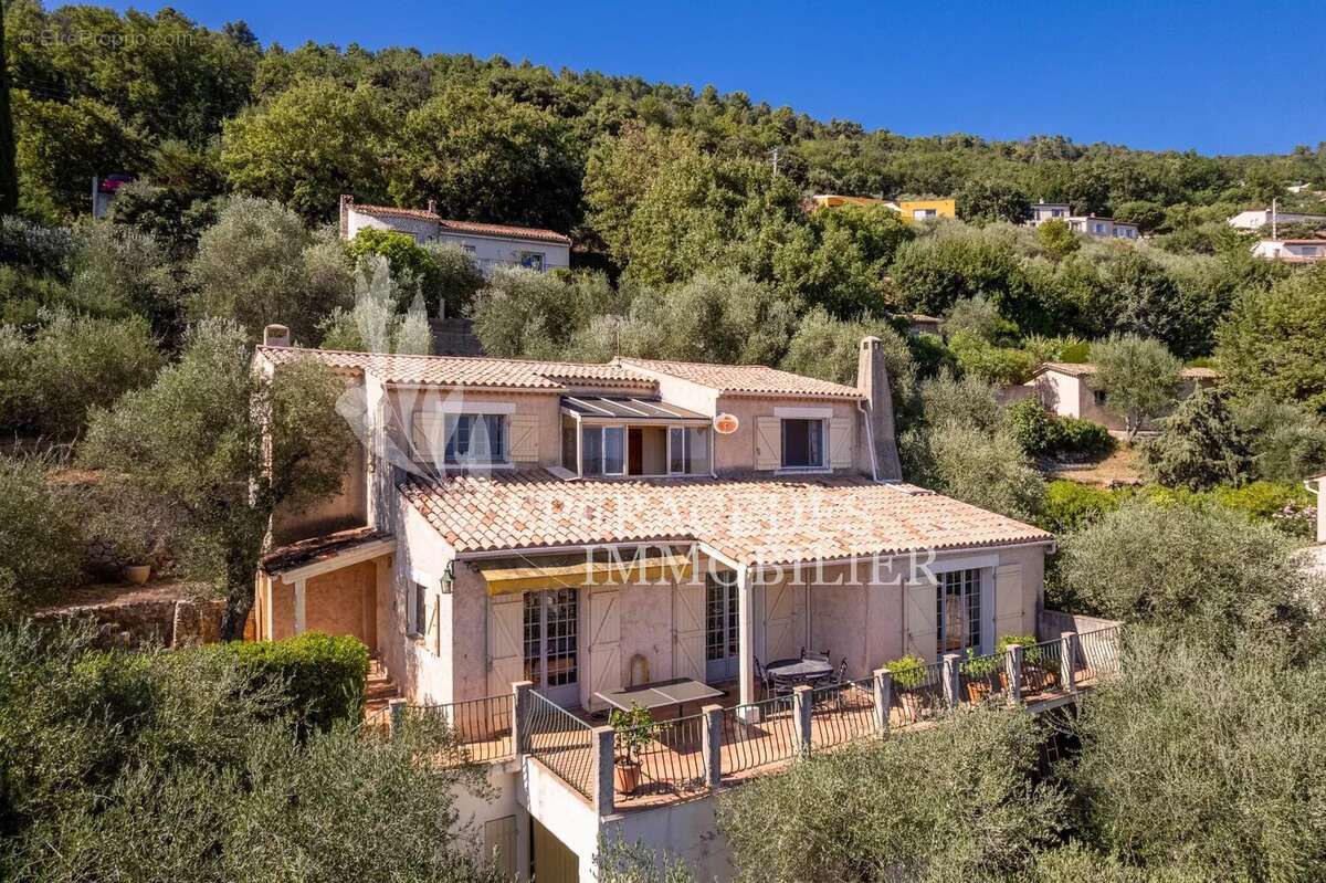 Maison à SPERACEDES
