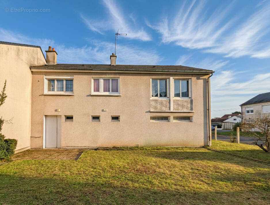 Maison à CHATELLERAULT