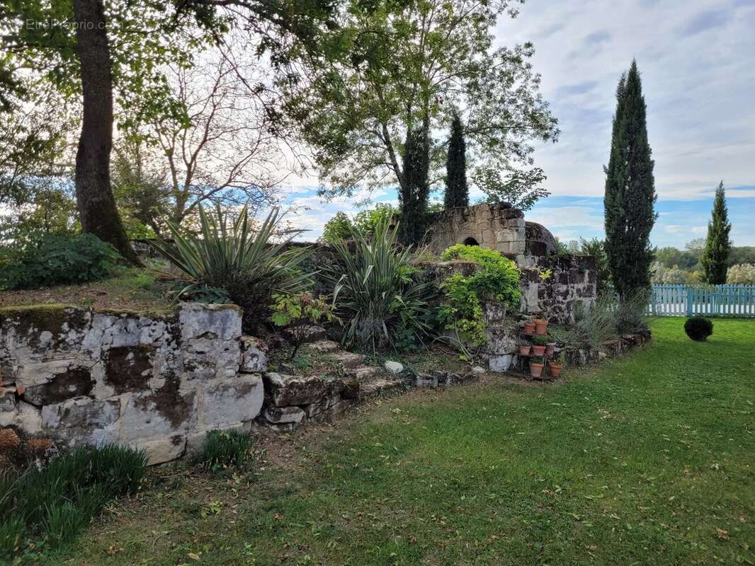 Maison à SAINT-BARTHELEMY-D&#039;AGENAIS