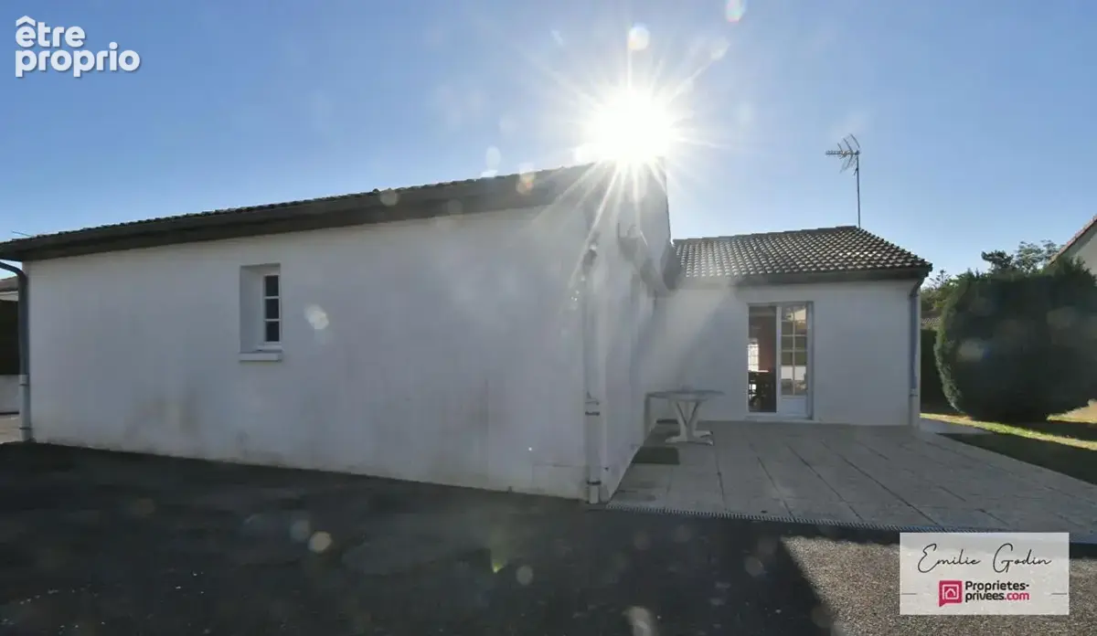 Maison Saint Pierre Des Echaubrognes 5 pièce(s) 105 m2 - photo 12