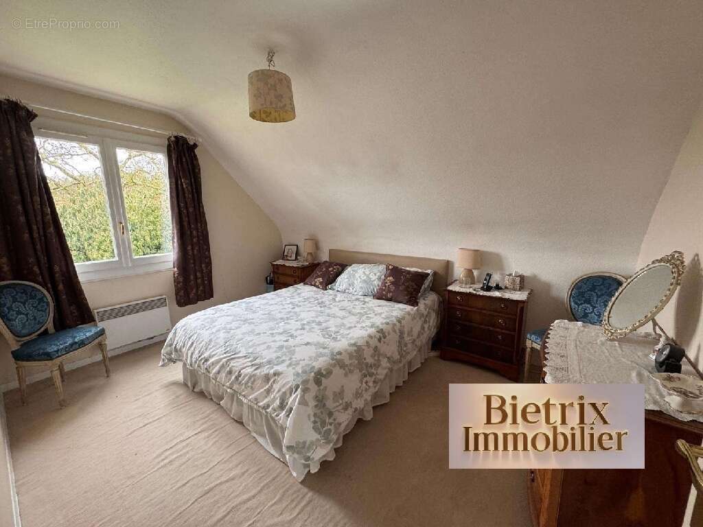 Maison à HEDOUVILLE