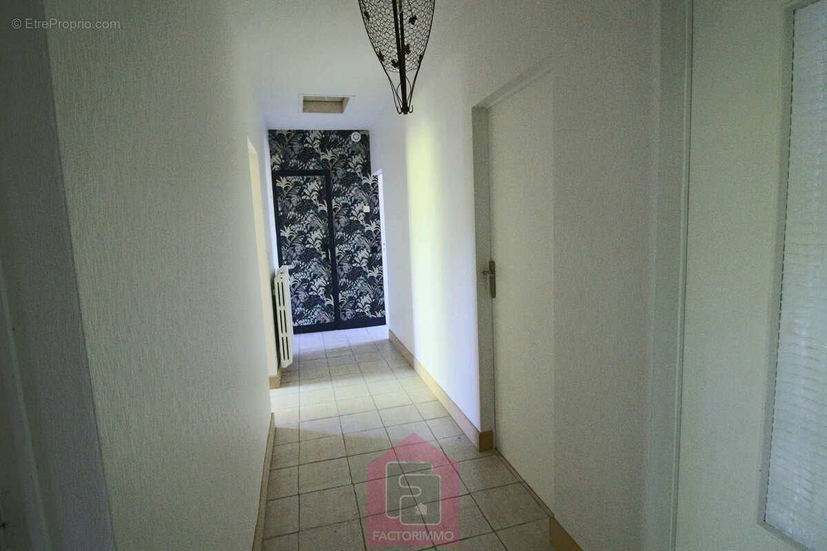 Belle maison contemporaine à proximité de Puy-l'Évêque - photo 10