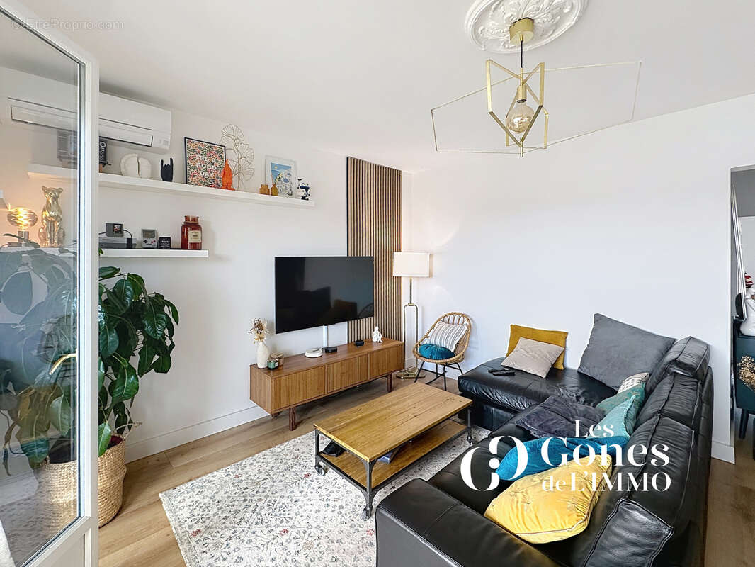 Appartement à TASSIN-LA-DEMI-LUNE