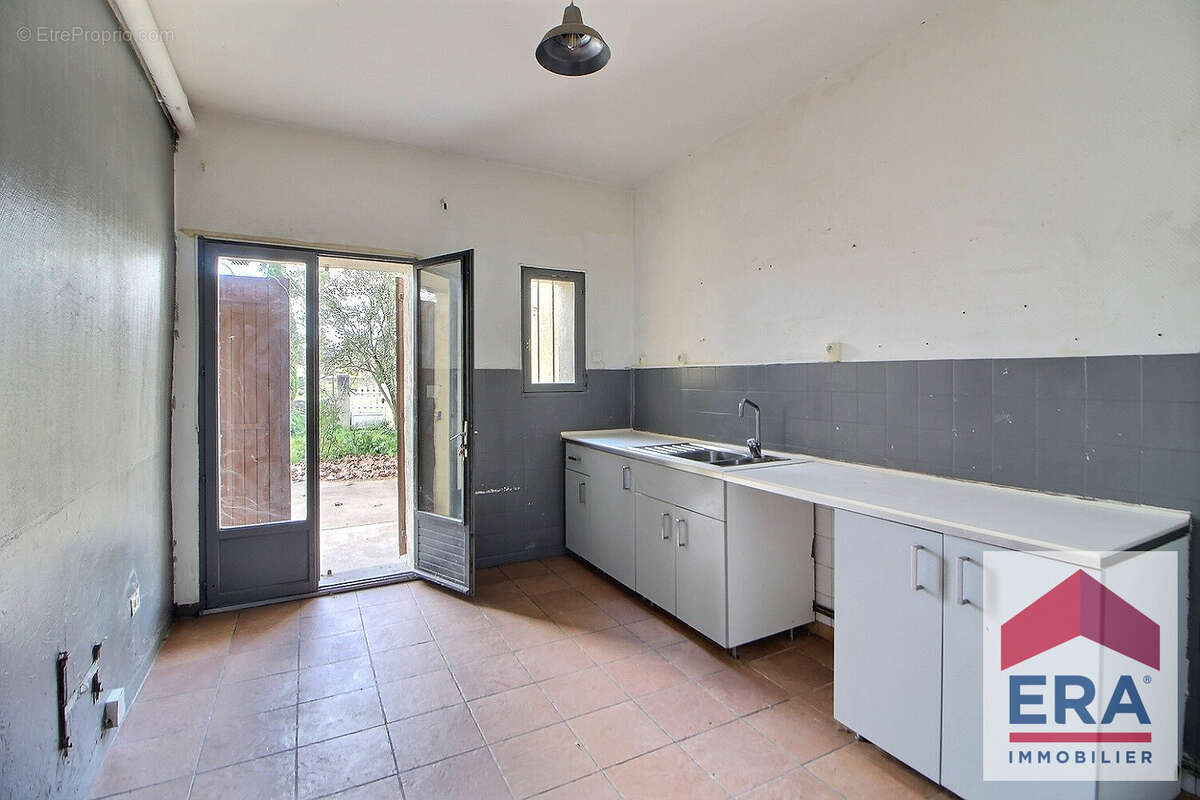 Autre à PIERRELATTE