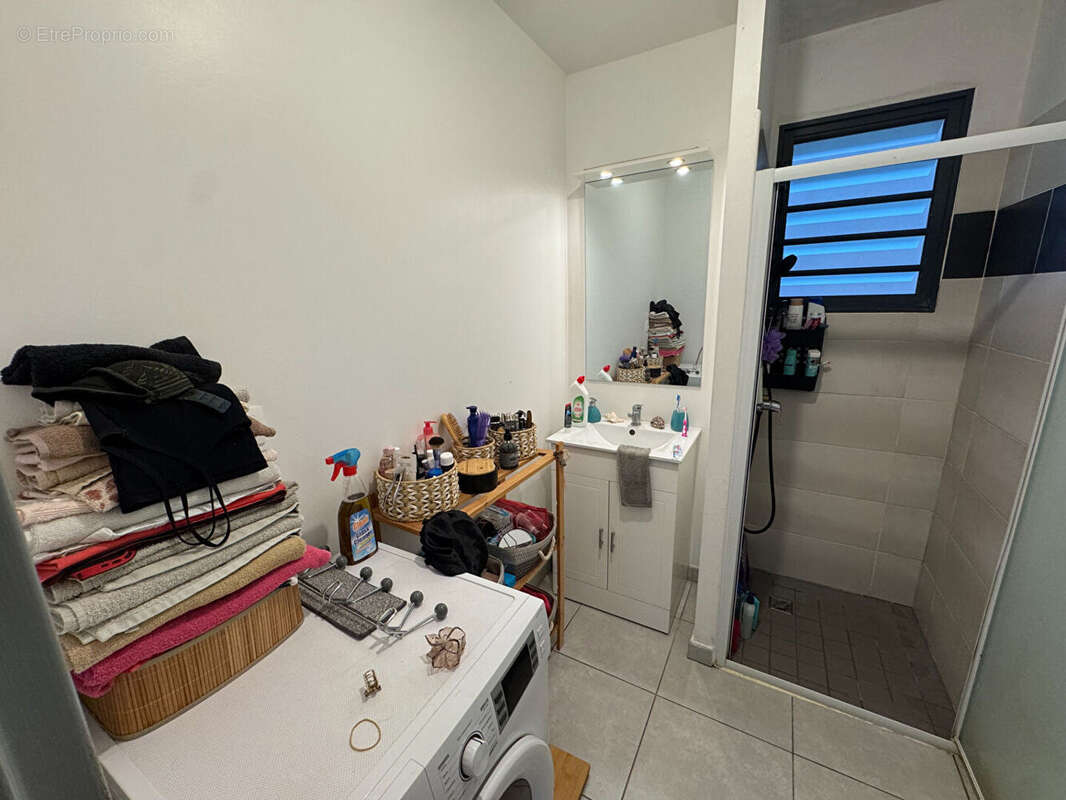 Appartement à SAINT-DENIS