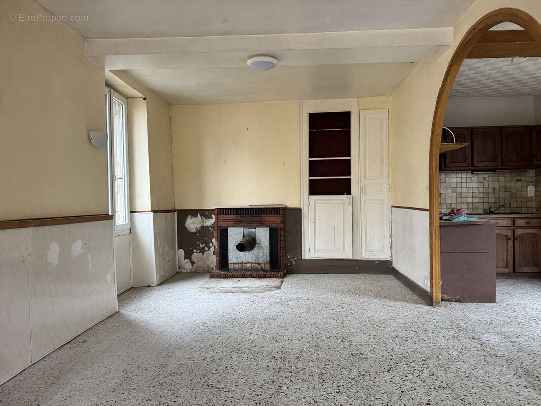 Maison à CHAMPIGNELLES