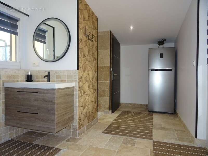 Maison à CHAMPNIERS