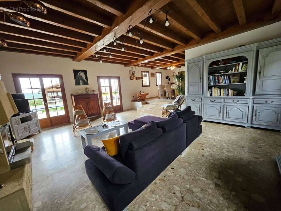 Maison à SALON