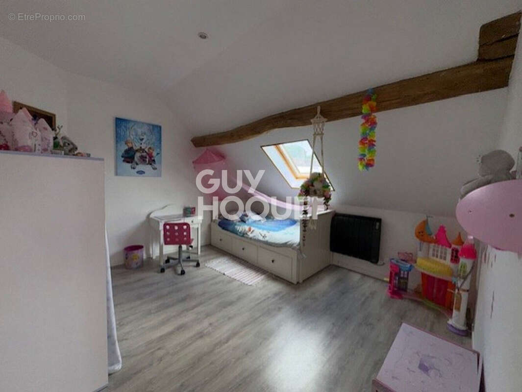 Maison à LE MEIX-SAINT-EPOING