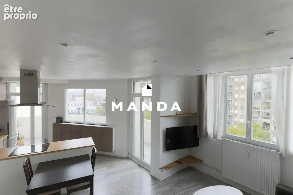 Duplex T3 au dernier étage avec ascenseur - Terrasse avec vue dégagée - photo 3