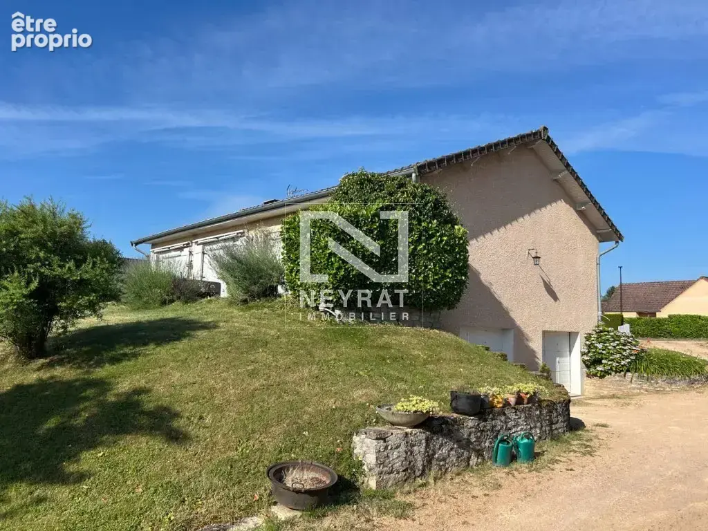 Élégante villa familiale  – Un bien d'exception au cœur de Sennecey-le-Grand - photo 8