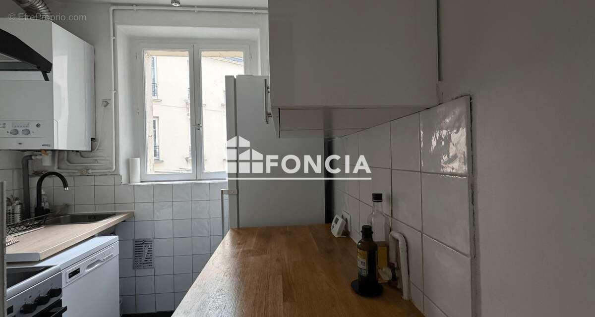 Appartement à PARIS-20E