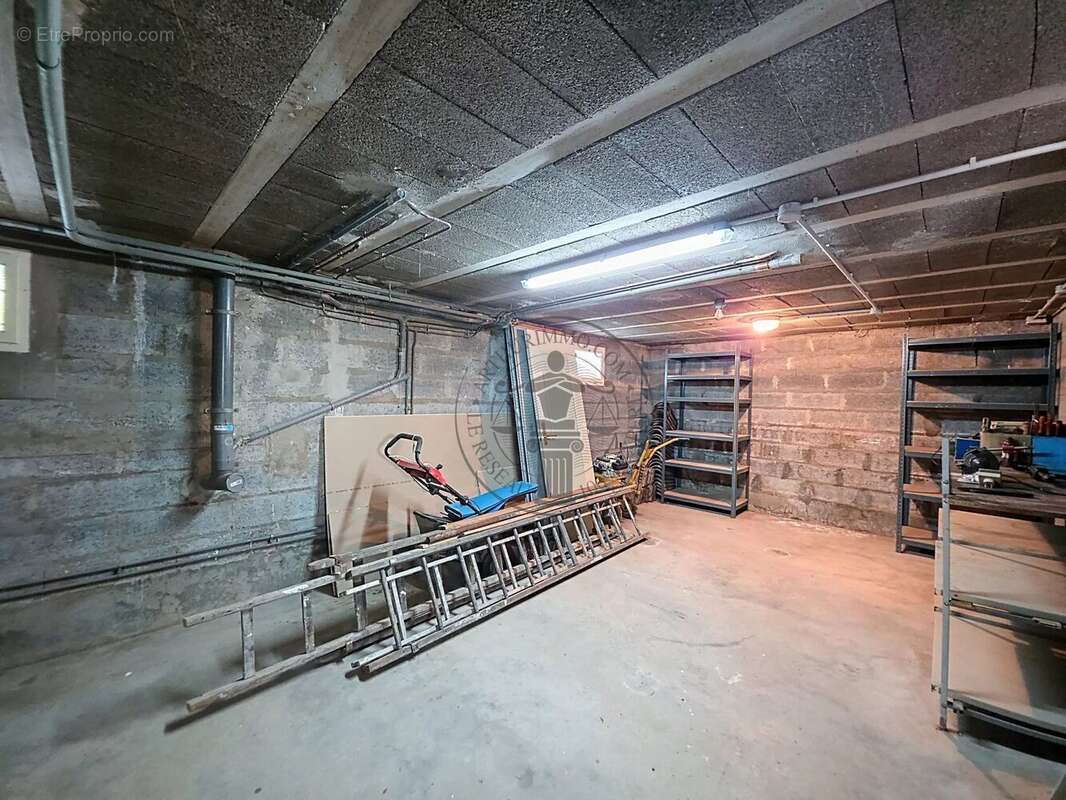 Maison à CHAUMES-EN-BRIE