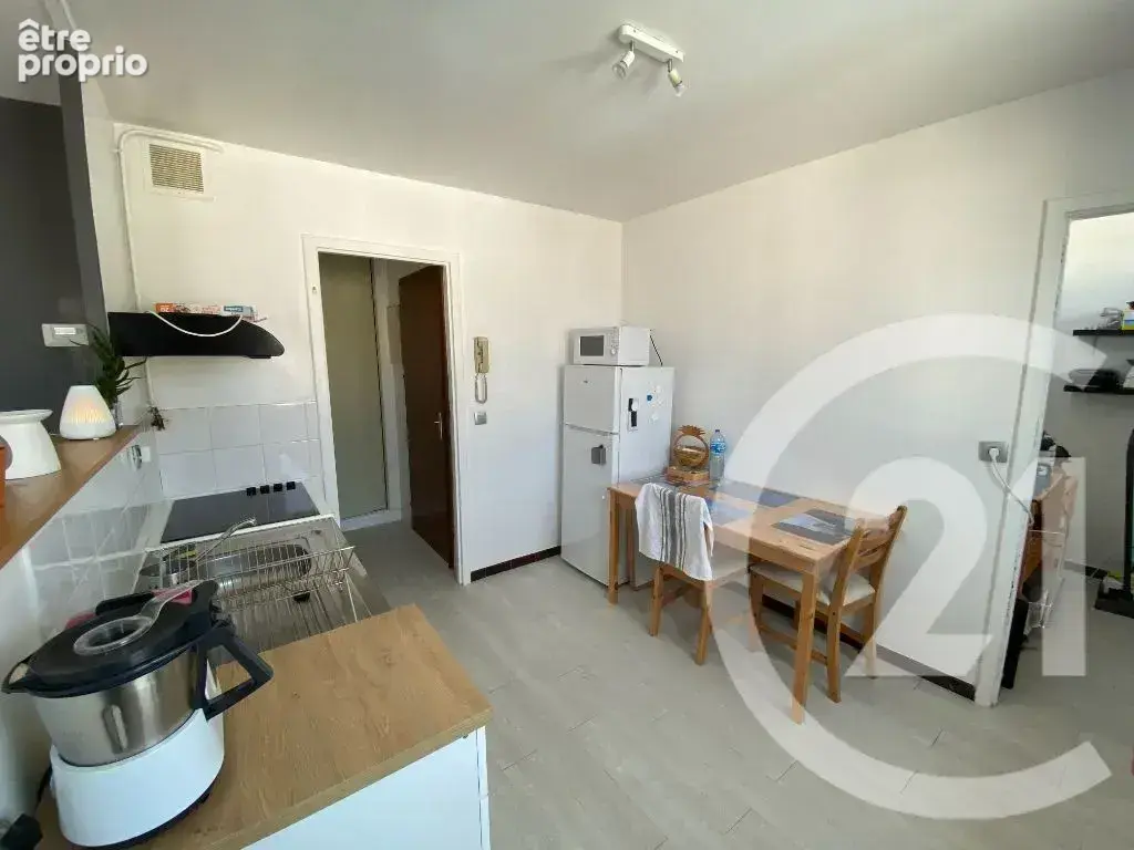 Appartement 1 pièce 35 m² à vendre à Chateaudun (28200) - photo 3