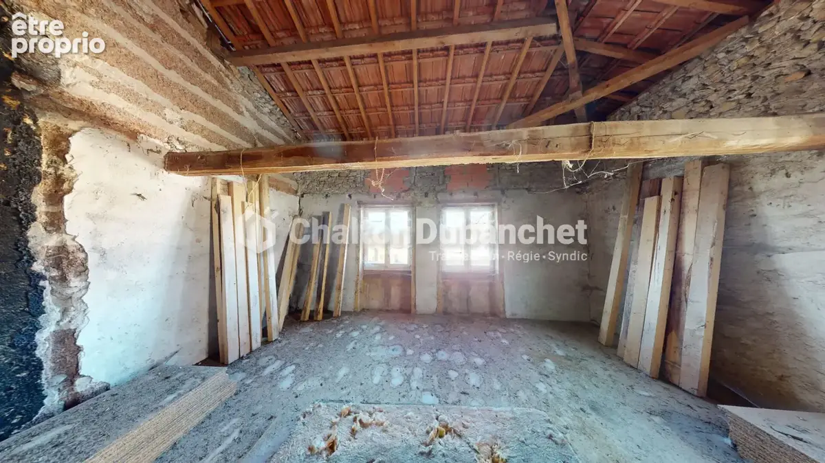 Coutouvre - maison de ville 235 m² ? 5 chambres ? jardin ? - photo 11