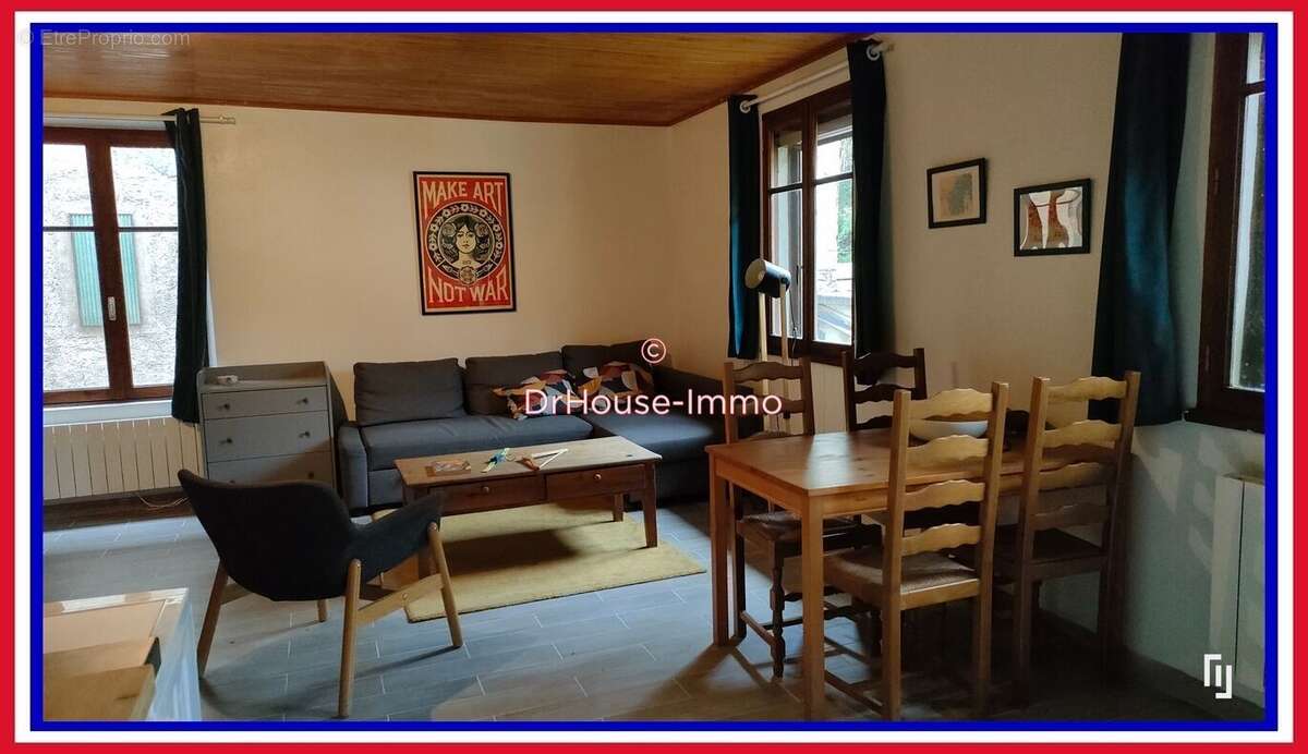 Appartement à RENCUREL