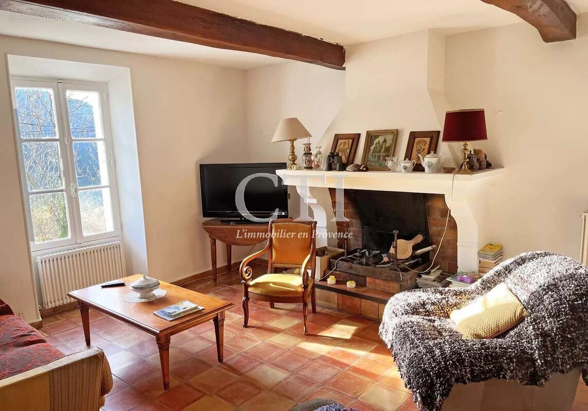 Maison à MONTBRUN-LES-BAINS