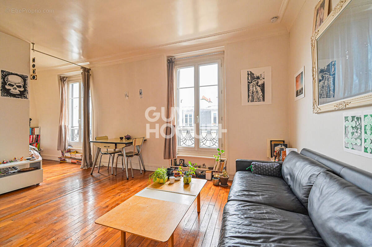 Appartement à PARIS-12E