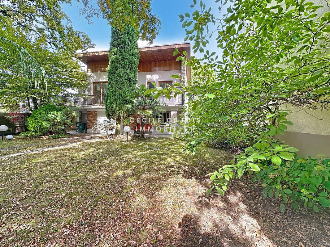 Maison à VILLIERS-SUR-MARNE