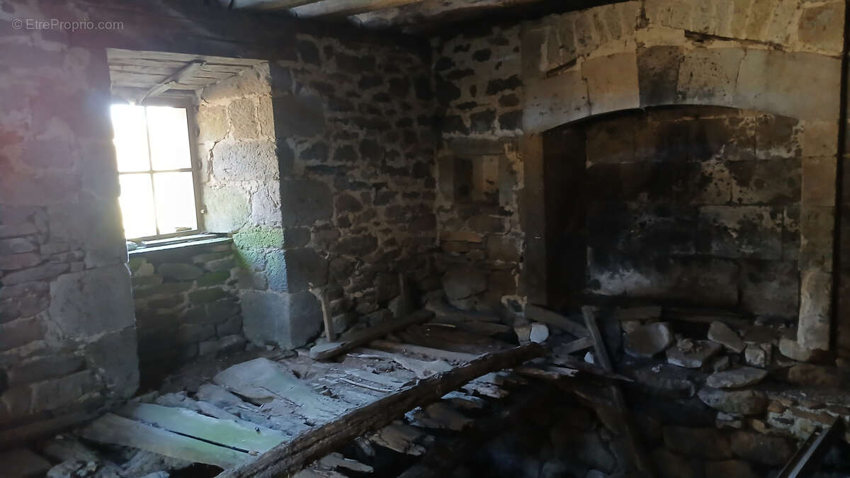 Maison à MEALLET