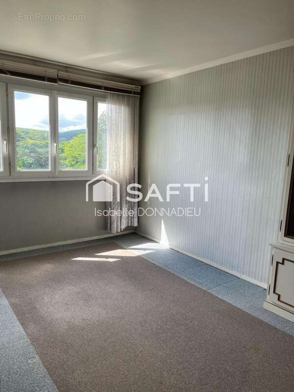 Photo 2 - Appartement à CAUDEBEC-LES-ELBEUF