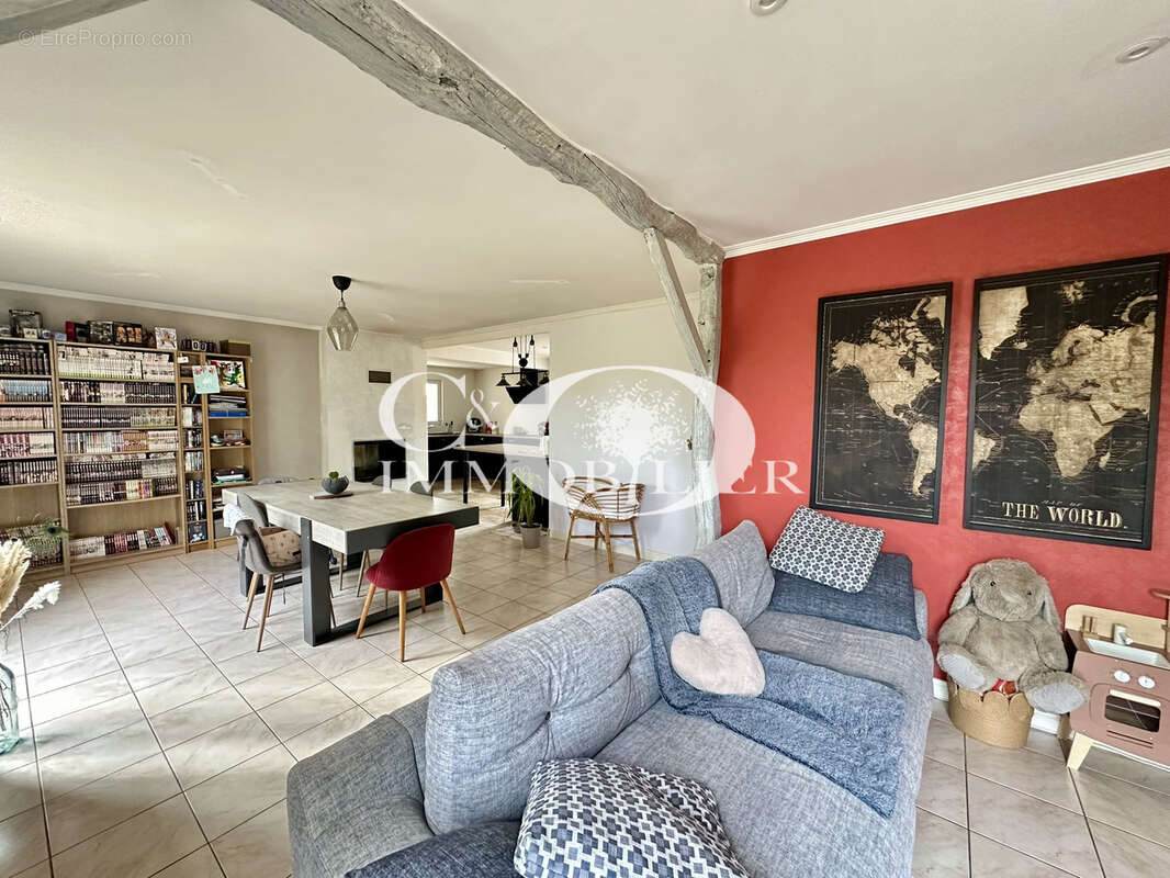 Maison à LEGE