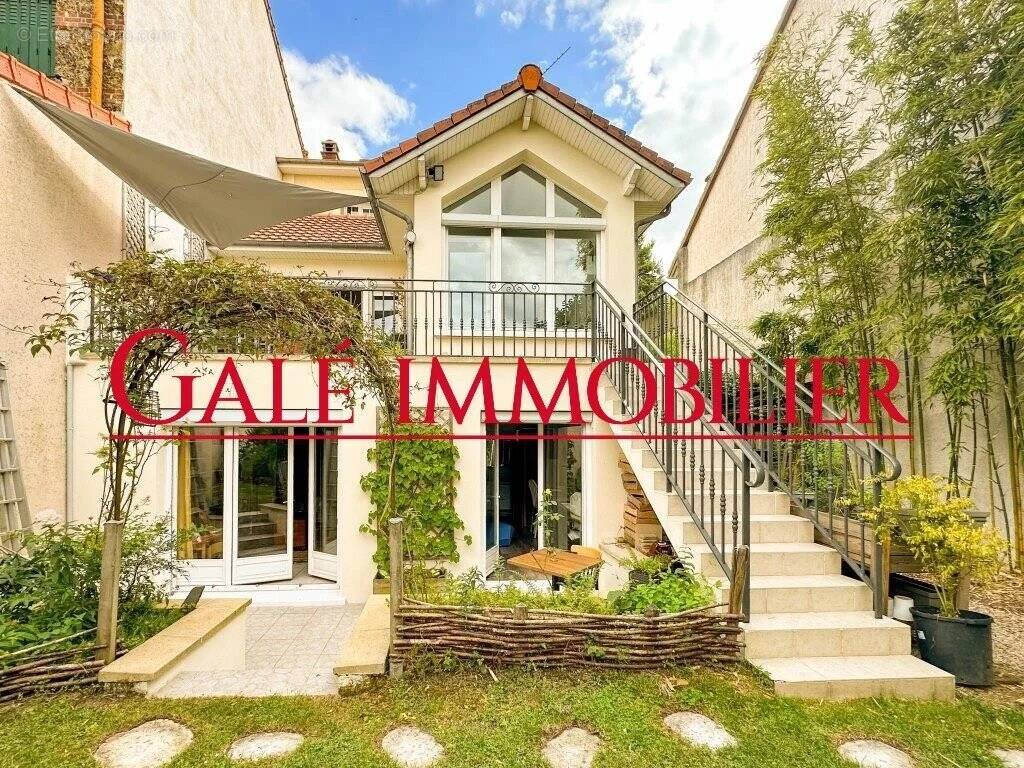 Maison à BOURG-LA-REINE