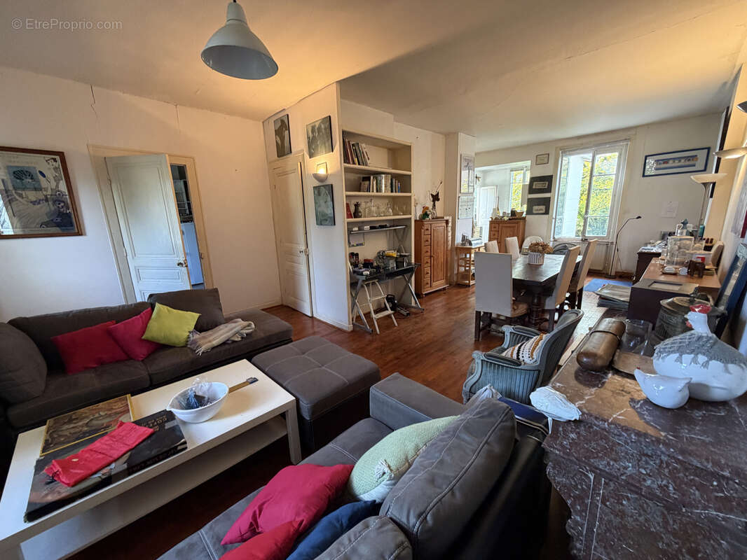 Maison à SAINT-JUST-SAINT-RAMBERT