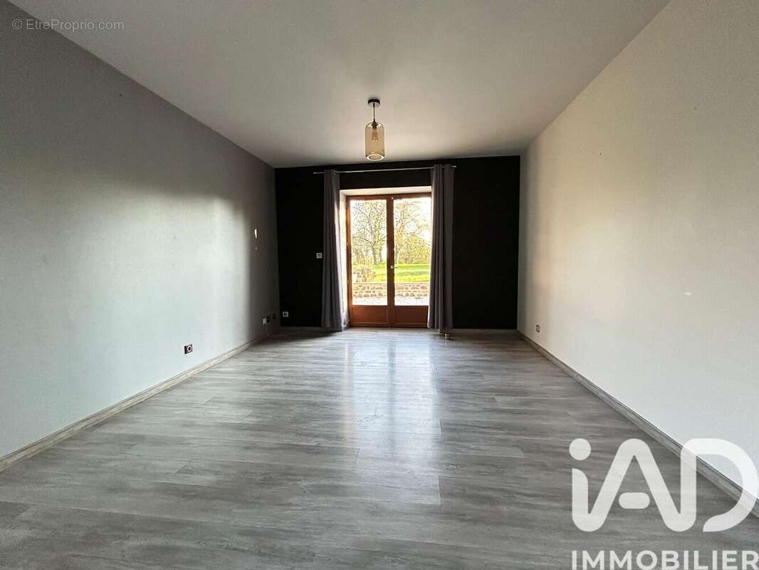 Photo 7 - Maison à SERMAISES