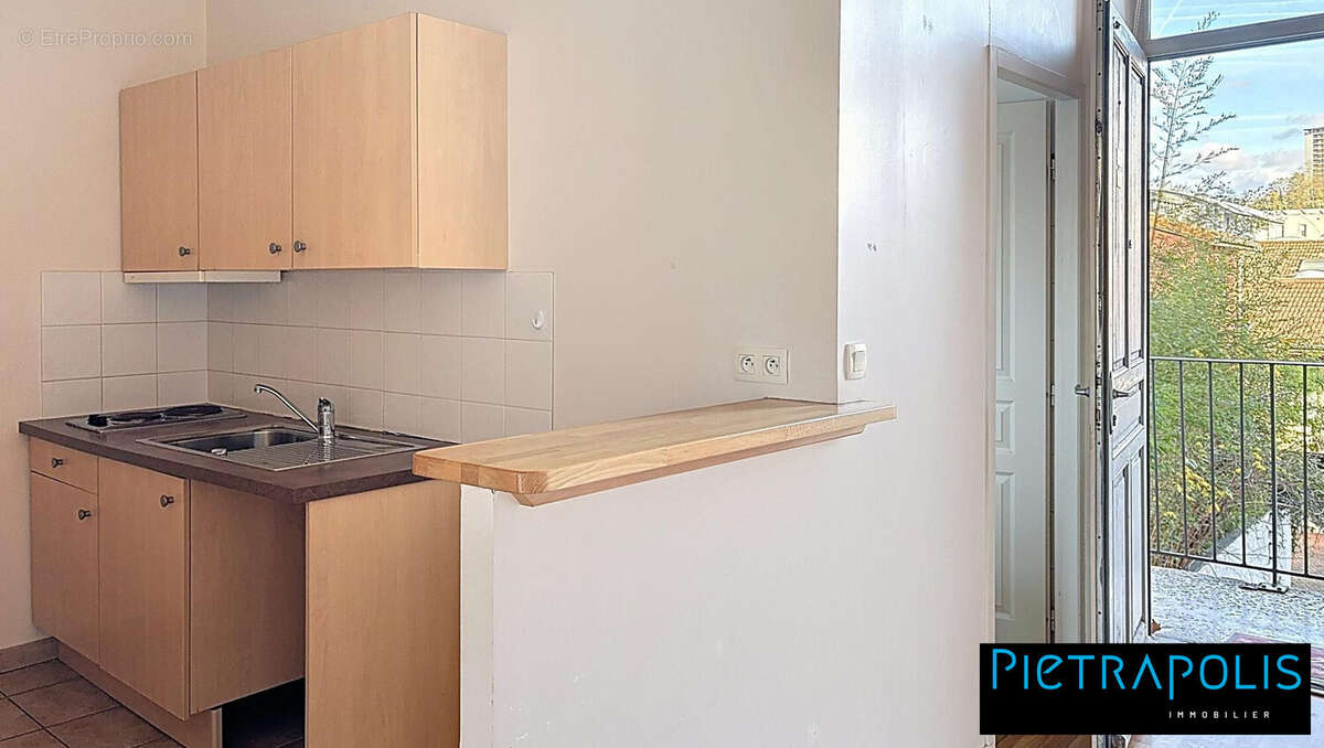 Appartement à LYON-9E