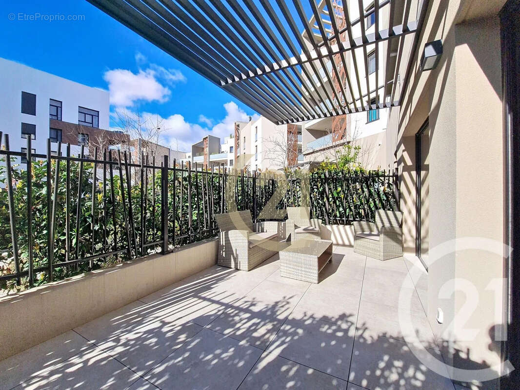 Appartement à SAINT-JEAN-DE-VEDAS