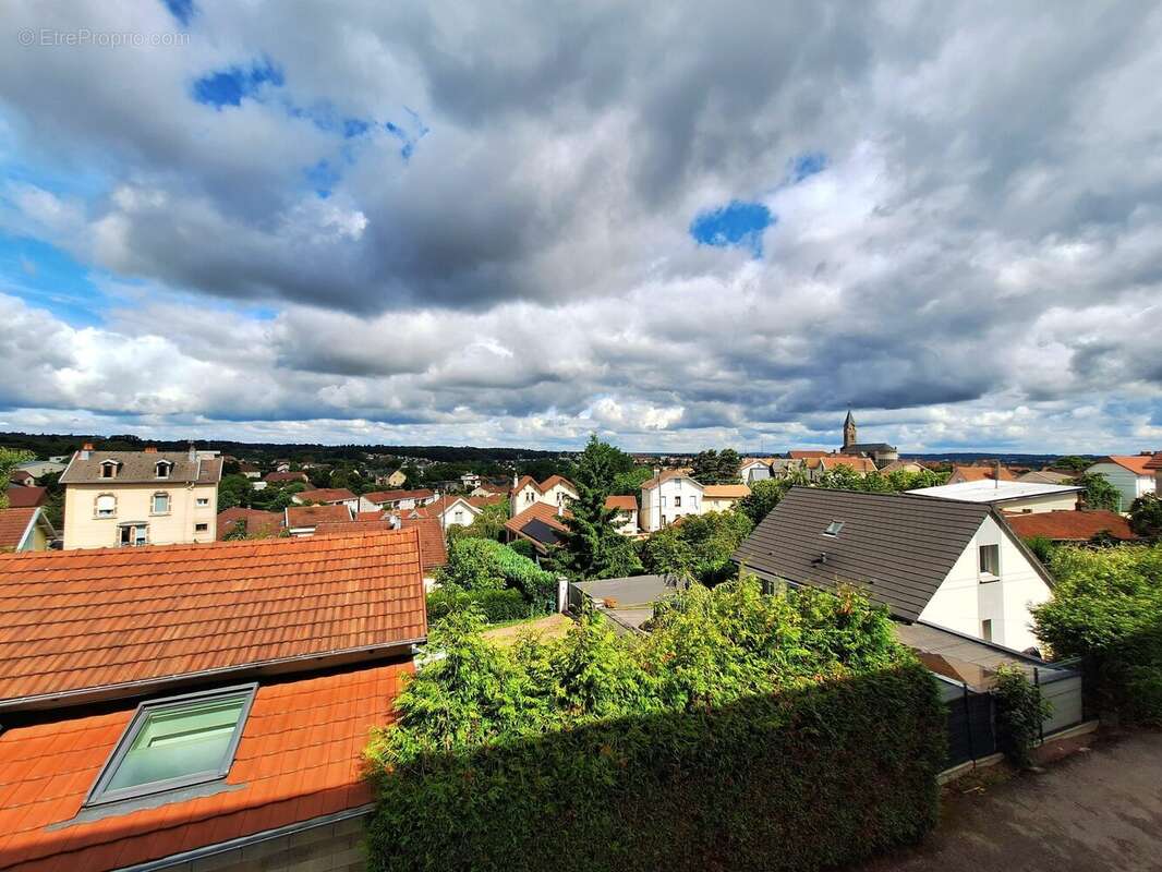 Appartement à CHANTRAINE