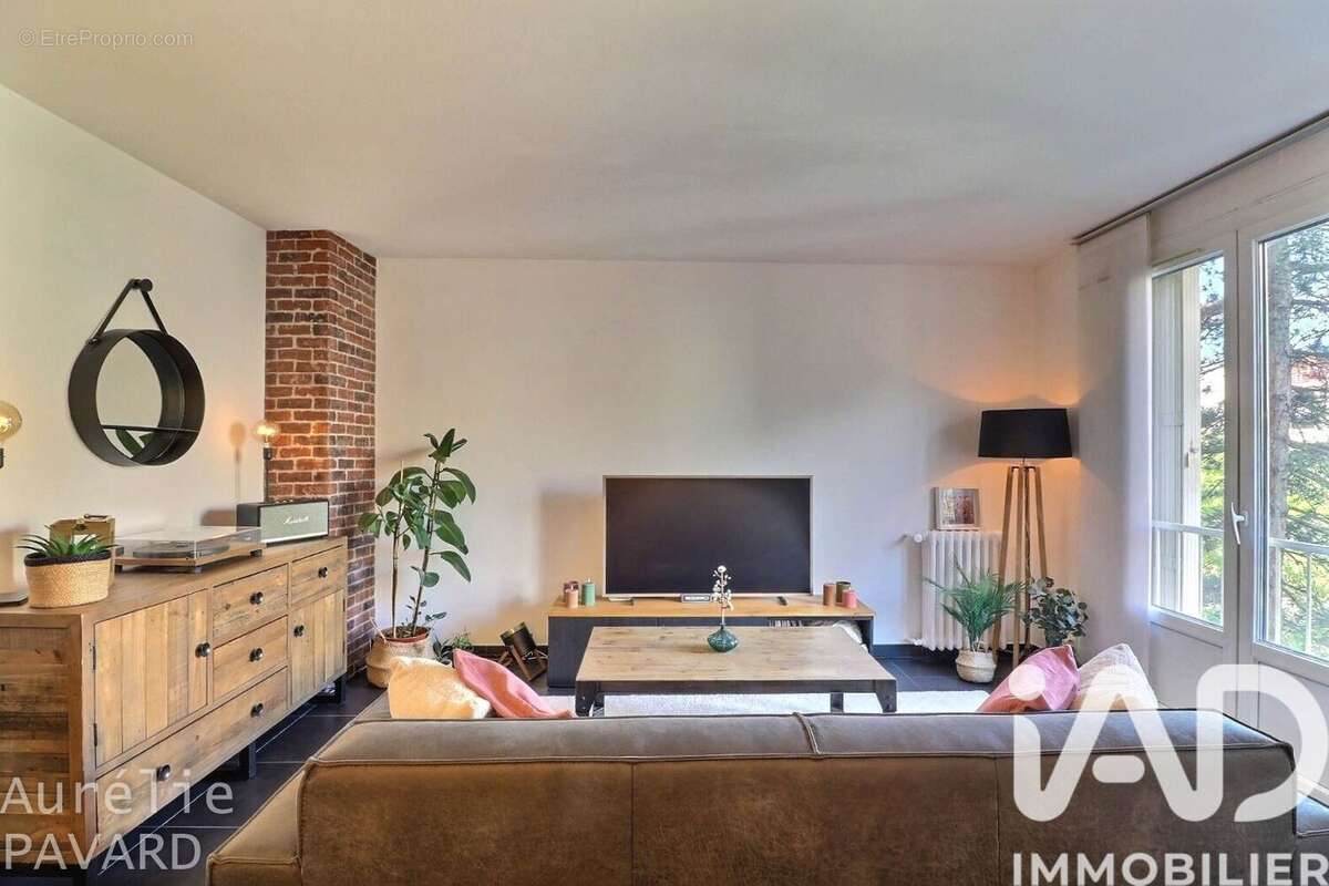 Photo 2 - Appartement à MARSEILLE-11E