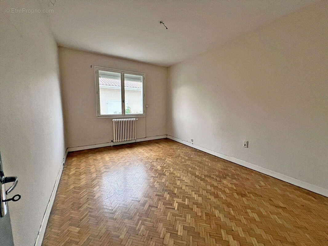 Maison à VILLENEUVE-TOLOSANE