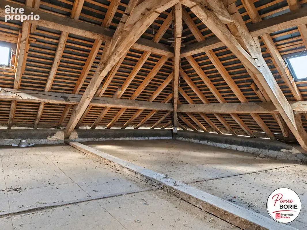 Exclusivité : CORLAY (Montipouret - 36), Grande bâtisse à rénover, jardin et garage - photo 7