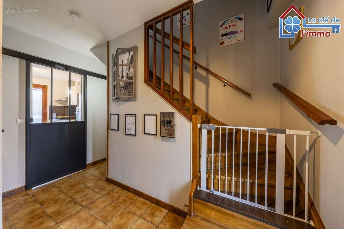 Maison à MOISSY-CRAMAYEL