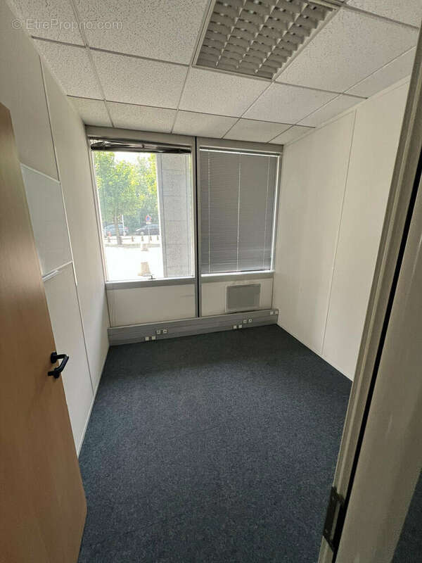 Commerce à VILLEPINTE