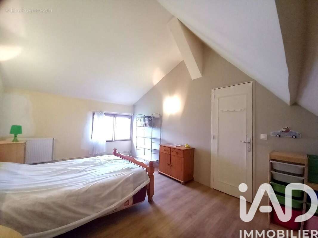 Maison 162 m² à Argenvilliers  - photo 8