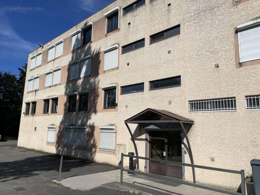Commerce 153 m² à Valence  - photo 4
