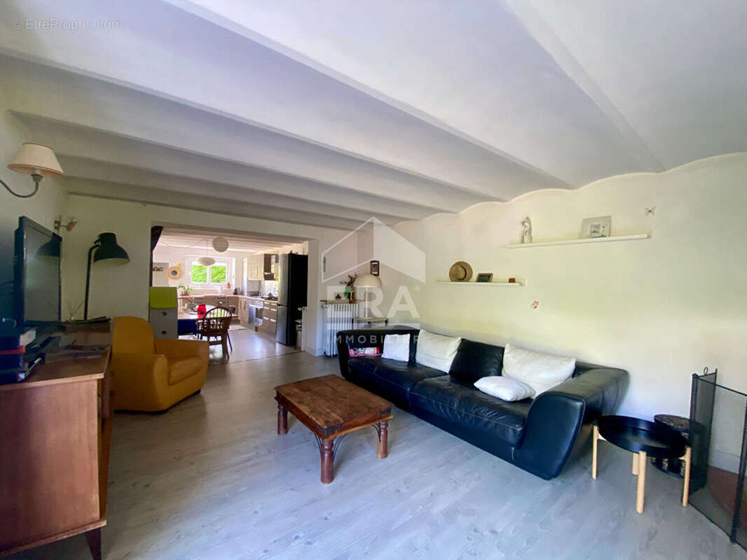 Maison à NARGIS