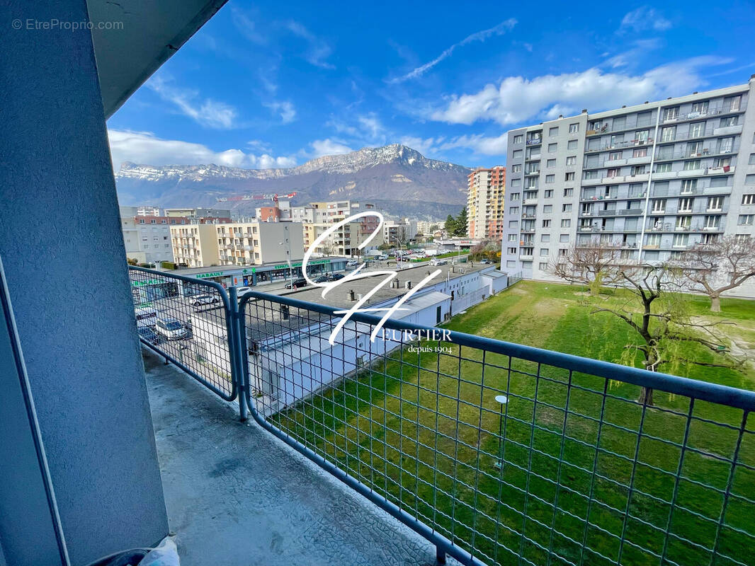 Appartement à ECHIROLLES